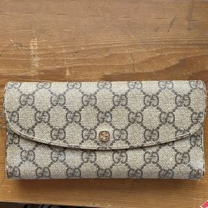 used classic GUCCI purse